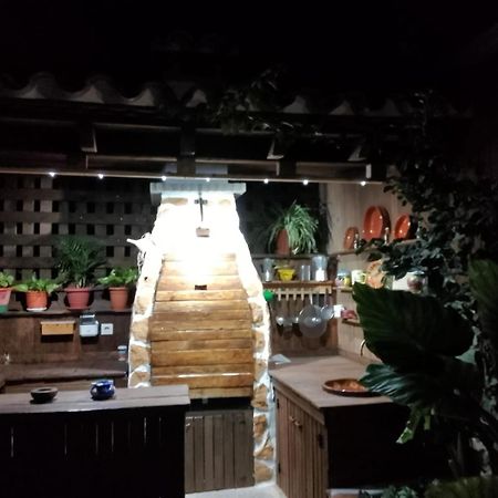 Affittacamere Casa Cueva El Almendro Pegalajar Esterno foto