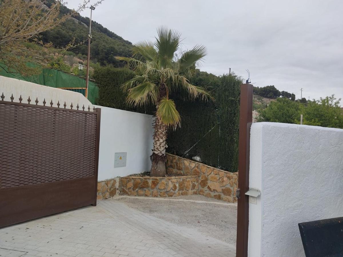 Affittacamere Casa Cueva El Almendro Pegalajar Esterno foto