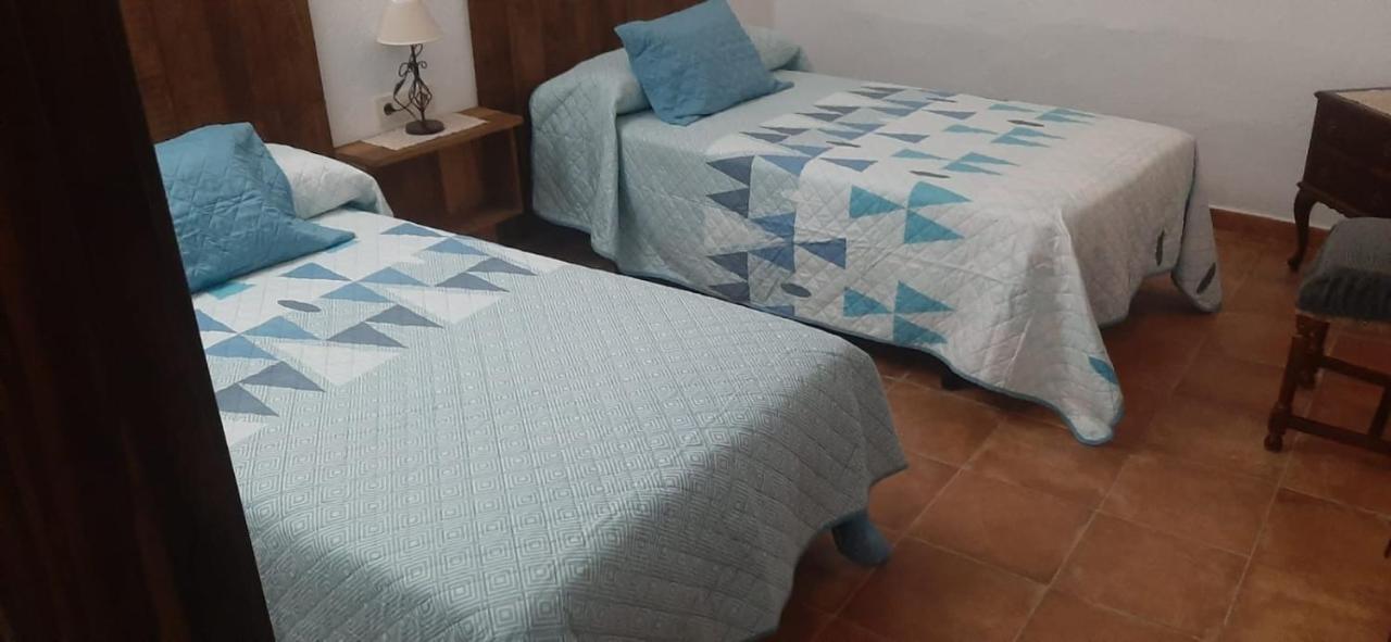 Affittacamere Casa Cueva El Almendro Pegalajar Esterno foto